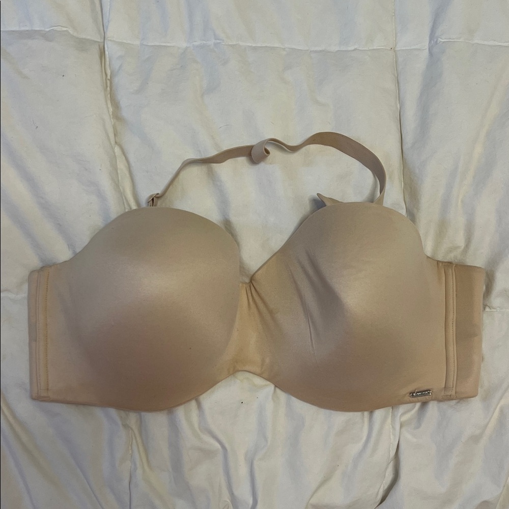 La Vie En Rose Tan Strapless Bra
